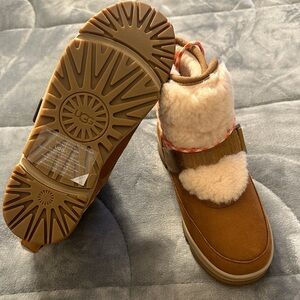 NEW UGG Boots